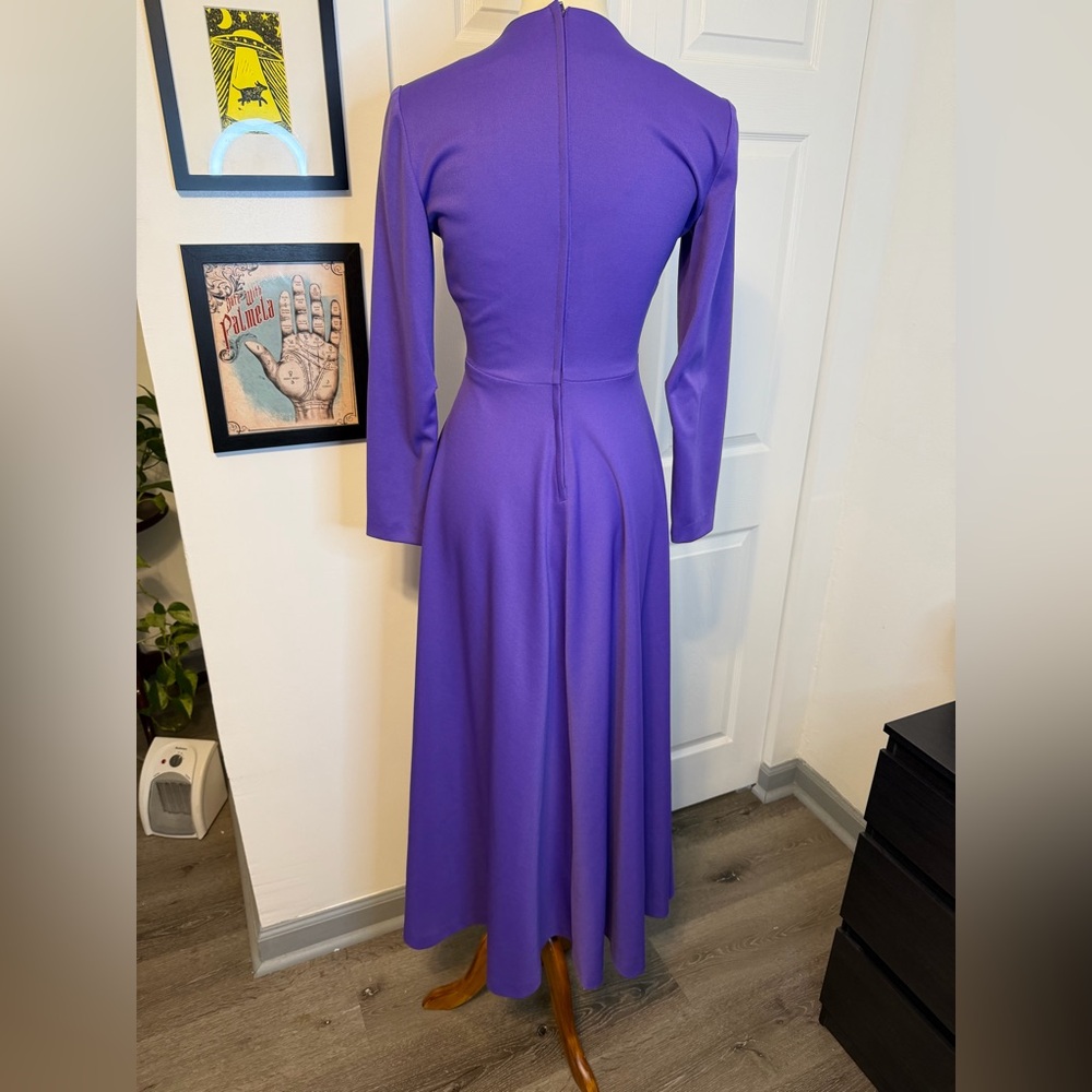 70’s Long Sleeve Poly Purple Dress - Picture 4 of 8